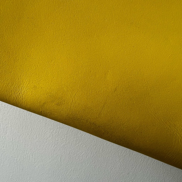 Rebecca Minkoff crossbody envelope purse in yellow with animal print detail - Picture 9 of 11